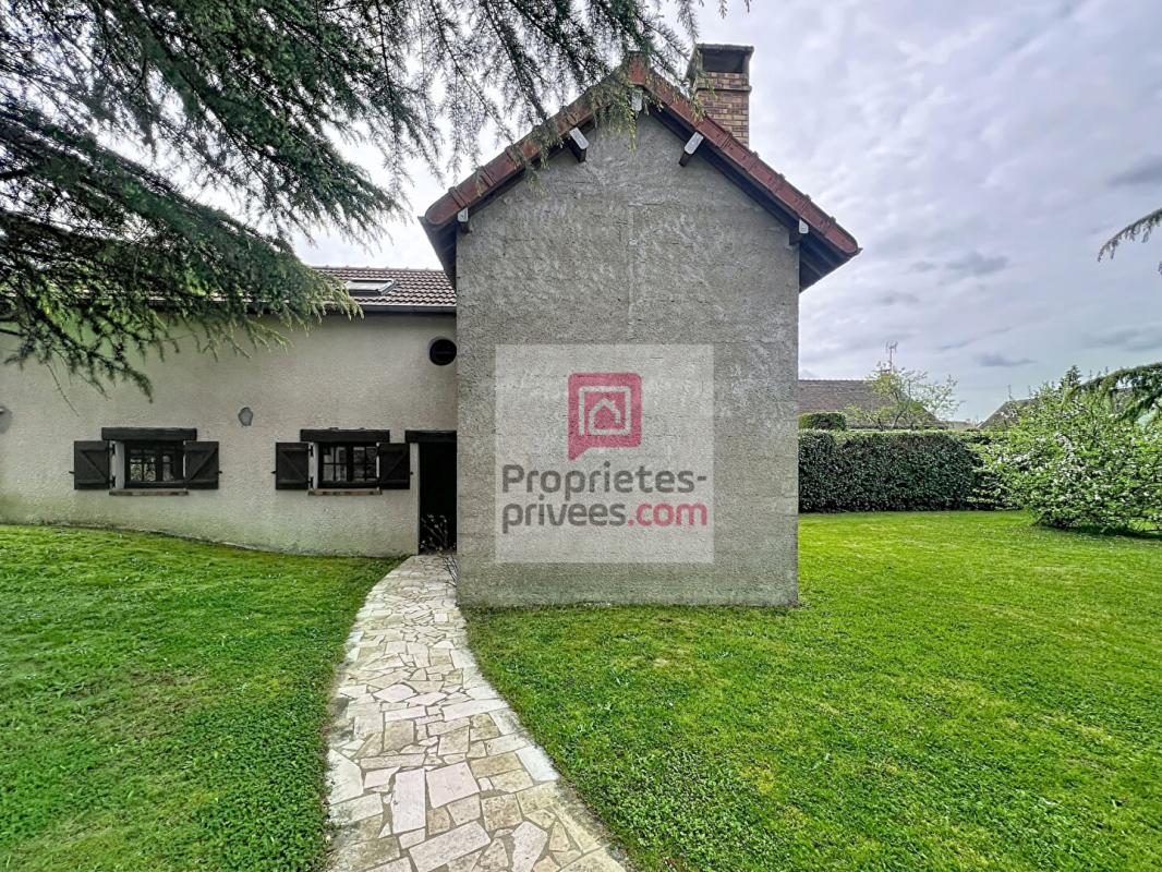 Maison 4 pièces 101 m² · à Le Perray en Yvelines · 101 m² · 250 000 €
