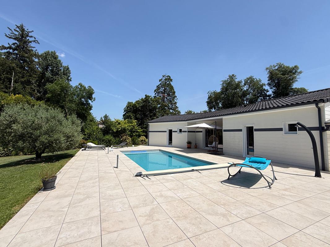 Maison 6 pièces 140 m² · à Champniers · 140 m² · 415 900 €