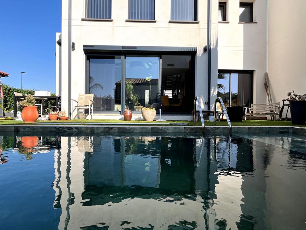 Maison 4 pièces 120 m² · à St Cyprien · 120 m² · 430 000 €