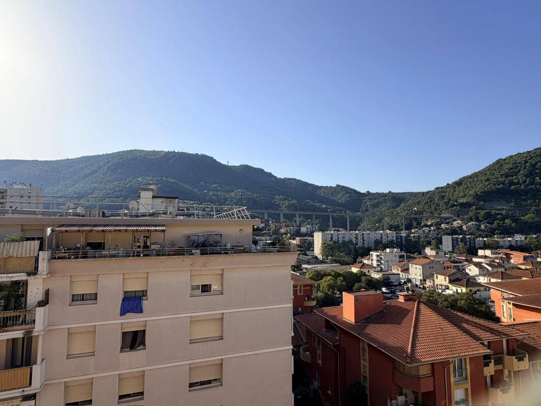 Appartement 3 pièces 65 m² · à Nice · 65 m² · 125 000 €