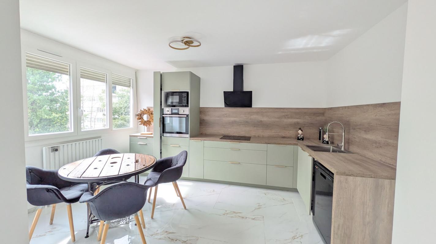 Appartement 3 pièces 65 m² · à Ste Foy les Lyon · 65 m² · 265 000 €