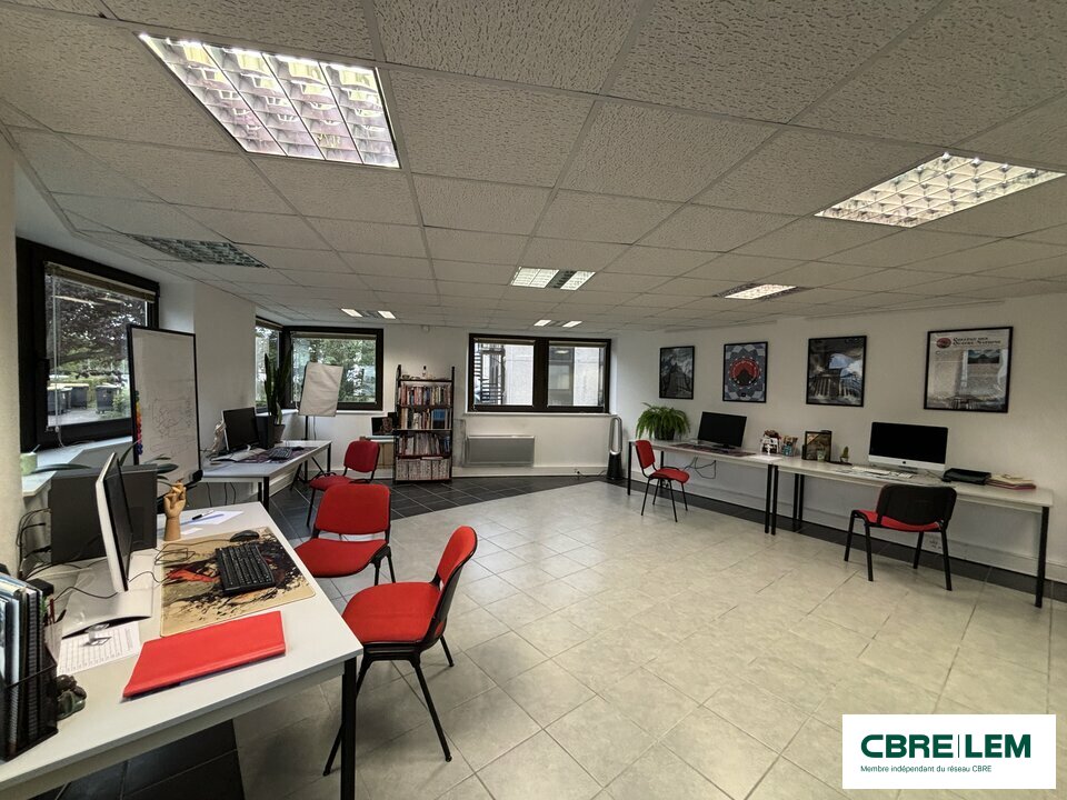 Local commercial 155 m² · à Caen · 155 m² · 2 442 €/mois
