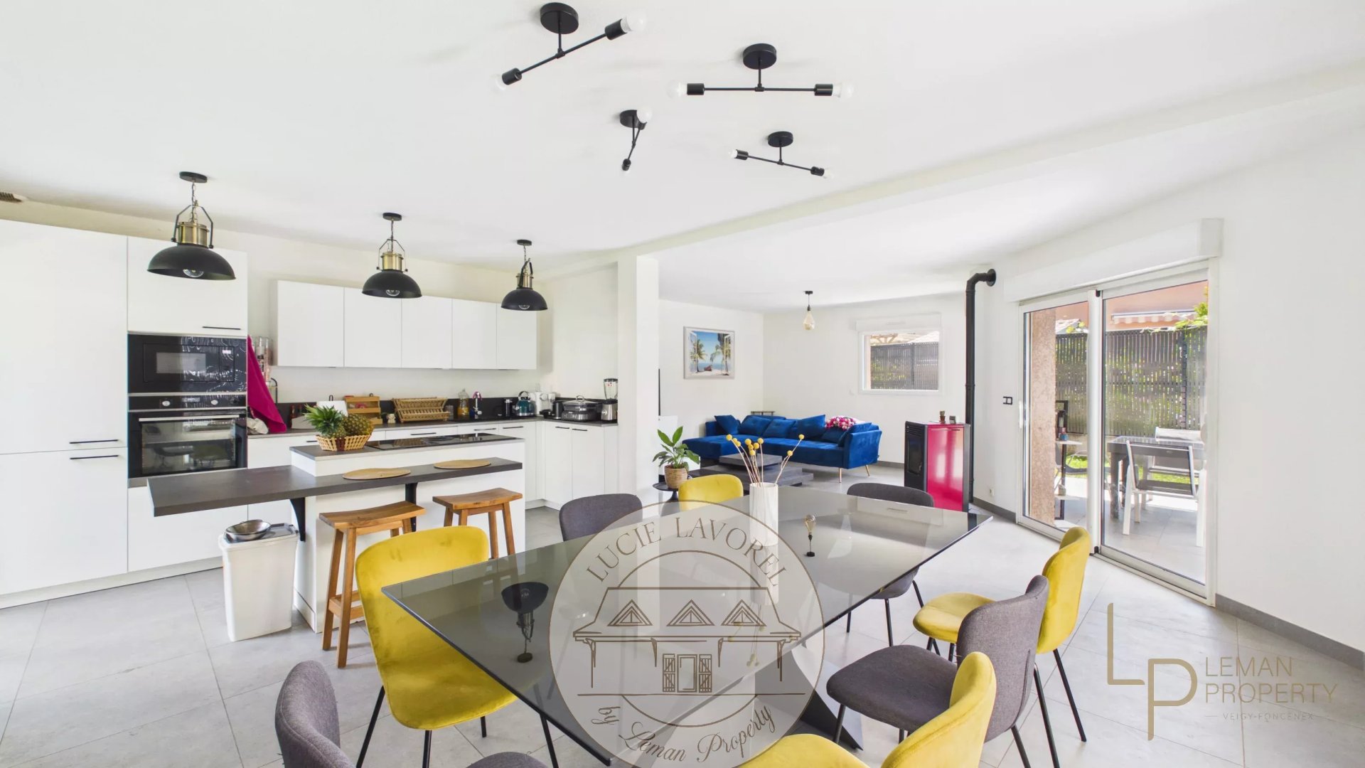 Maison 8 pièces 269 m² · à Douvaine · 269 m² · 720 000 €