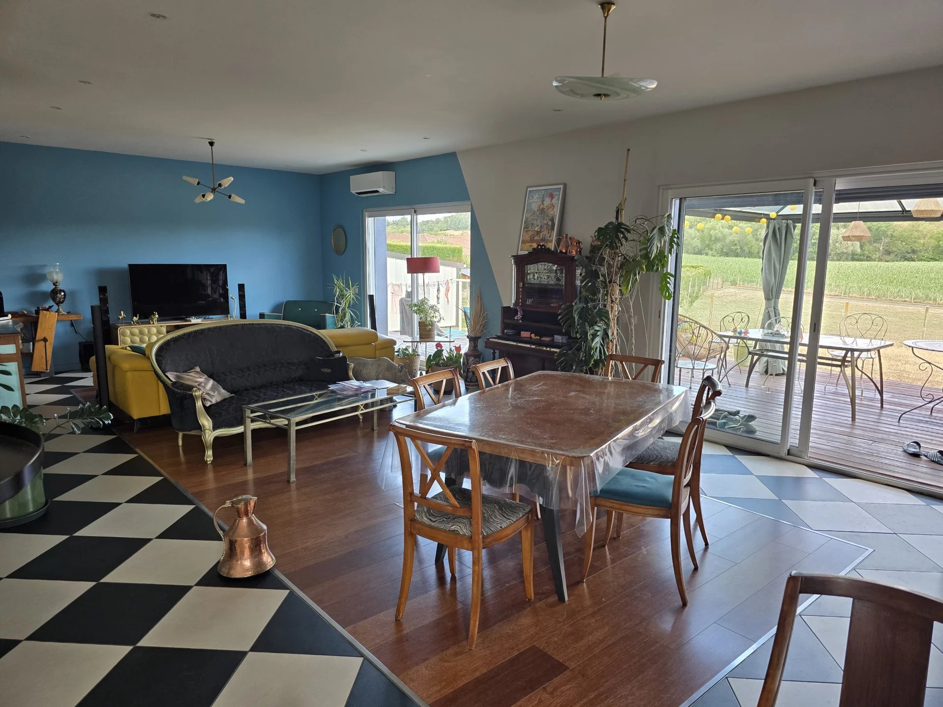 Maison 7 pièces 222 m² · à Frugerès-les-Mines · 222 m² · 425 000 €