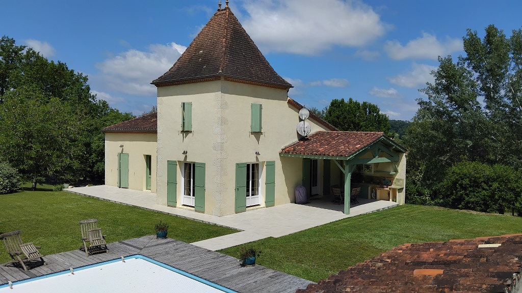 Maison 4 pièces 117 m² · à Barbaste · 117 m² · 325 000 €
