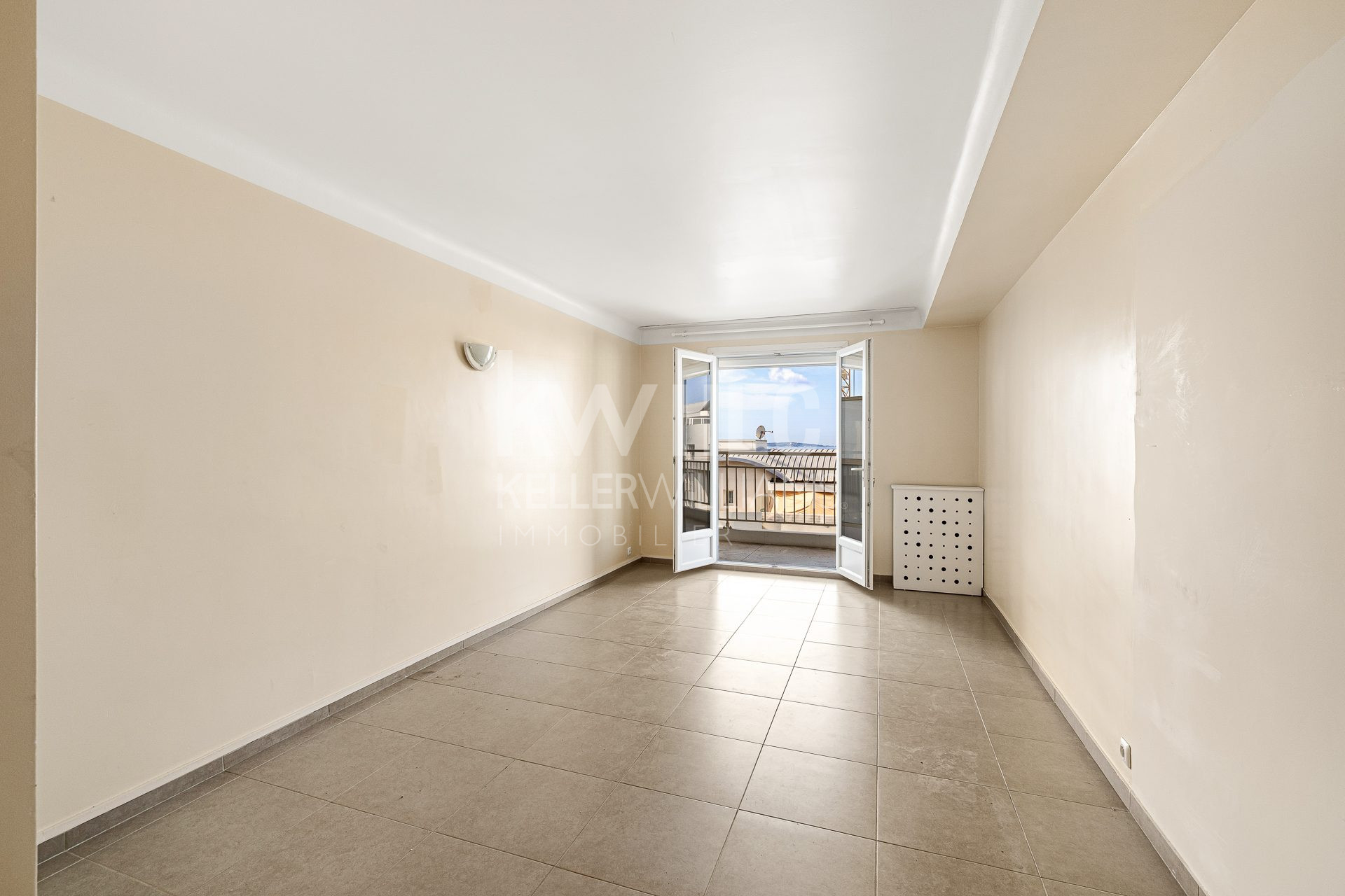 Appartement 3 pièces 65 m² · à Antibes · 65 m² · 360 000 €
