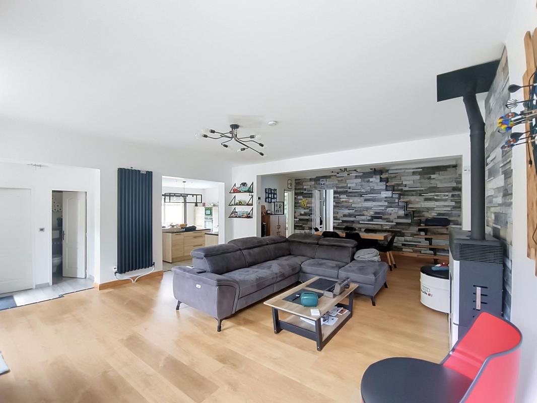 Maison 6 pièces 147 m² · à Petit Couronne · 147 m² · 292 000 €