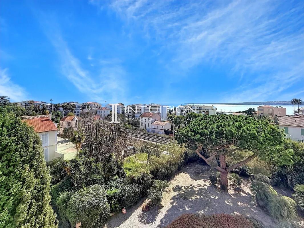 Appartement 2 pièces 45 m² · à Cannes · 45 m² · 295 000 €