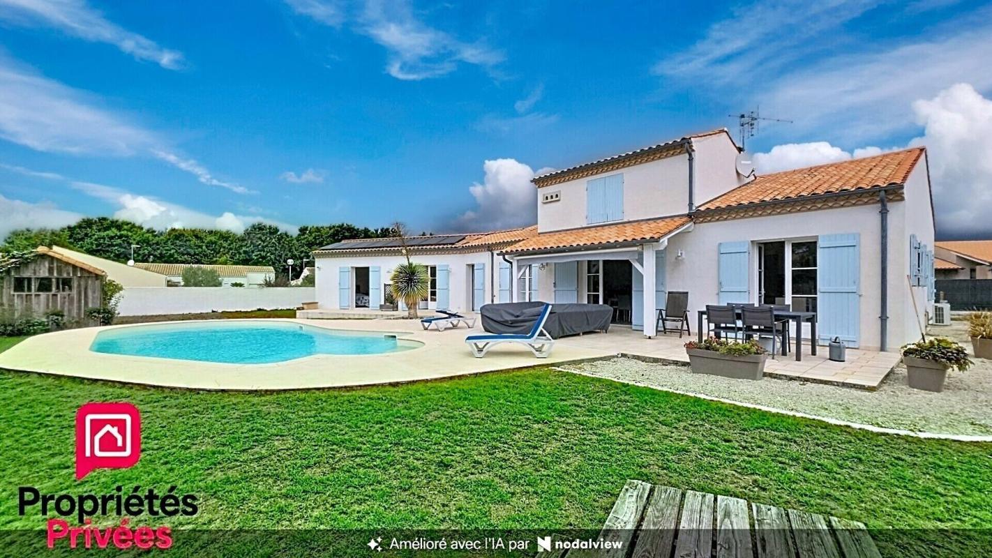 Maison 6 pièces 149 m² · à Etaules · 149 m² · 525 000 €
