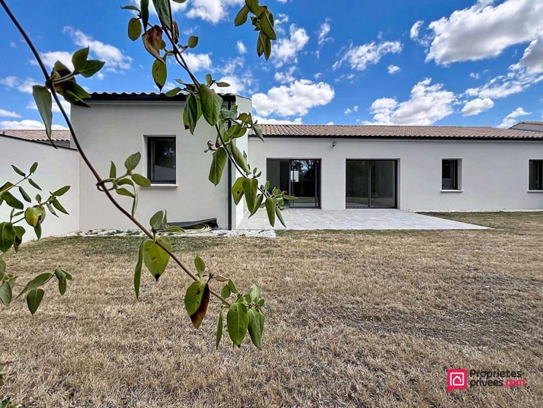 Maison 6 pièces 136 m² · à Coulon · 136 m² · 337 000 €