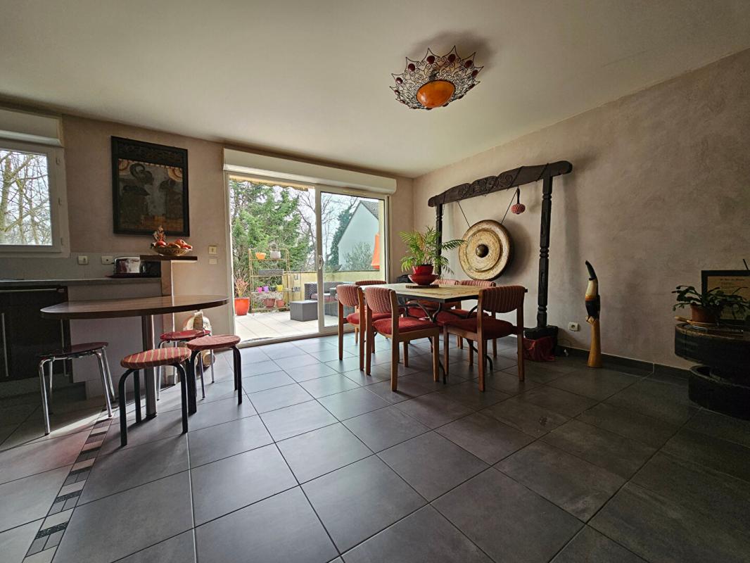 Maison 7 pièces 135 m² · à Eaubonne · 135 m² · 489 000 €