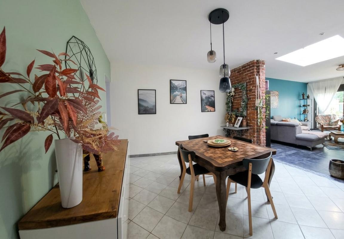 Maison 6 pièces 105 m² · à Valenciennes · 105 m² · 187 000 €