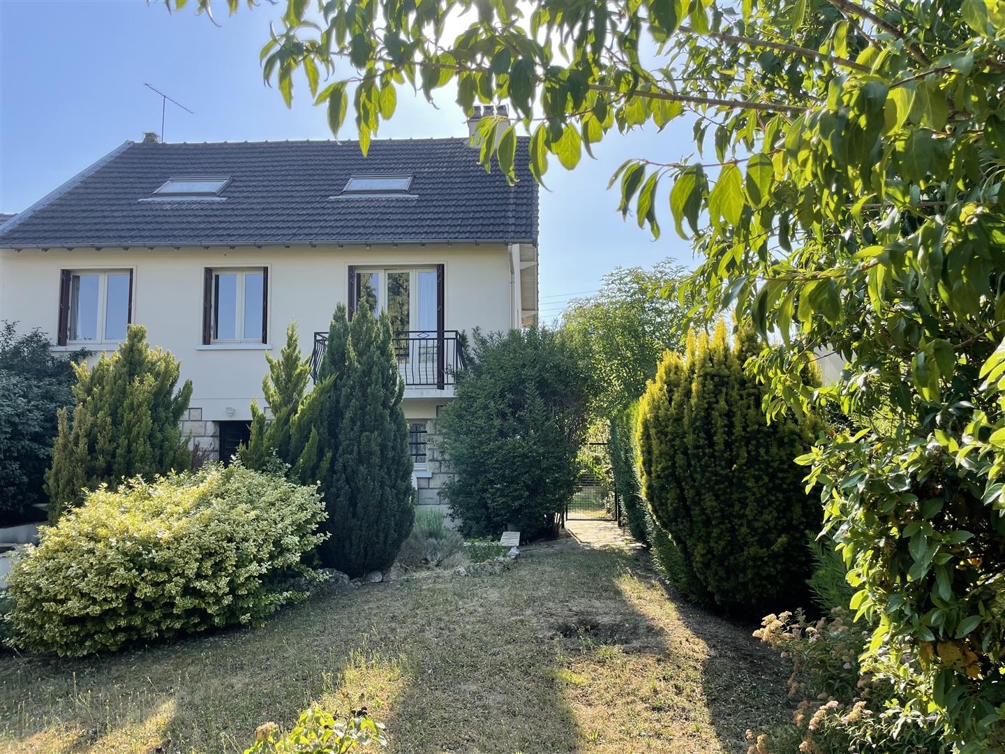 Maison 3 pièces 88 m² · à Pontault-Combault · 88 m² · 349 000 €