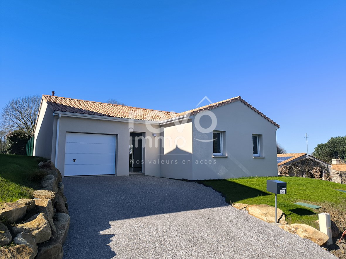 Maison 4 pièces 90 m² · à Oree D Anjou · 90 m² · 1 055 €/mois