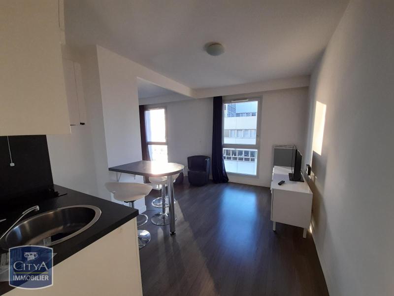 Appartement – TOURS INDRE-ET-LOIRE CENTRE-VAL-DE-LOIRE - Vue 3