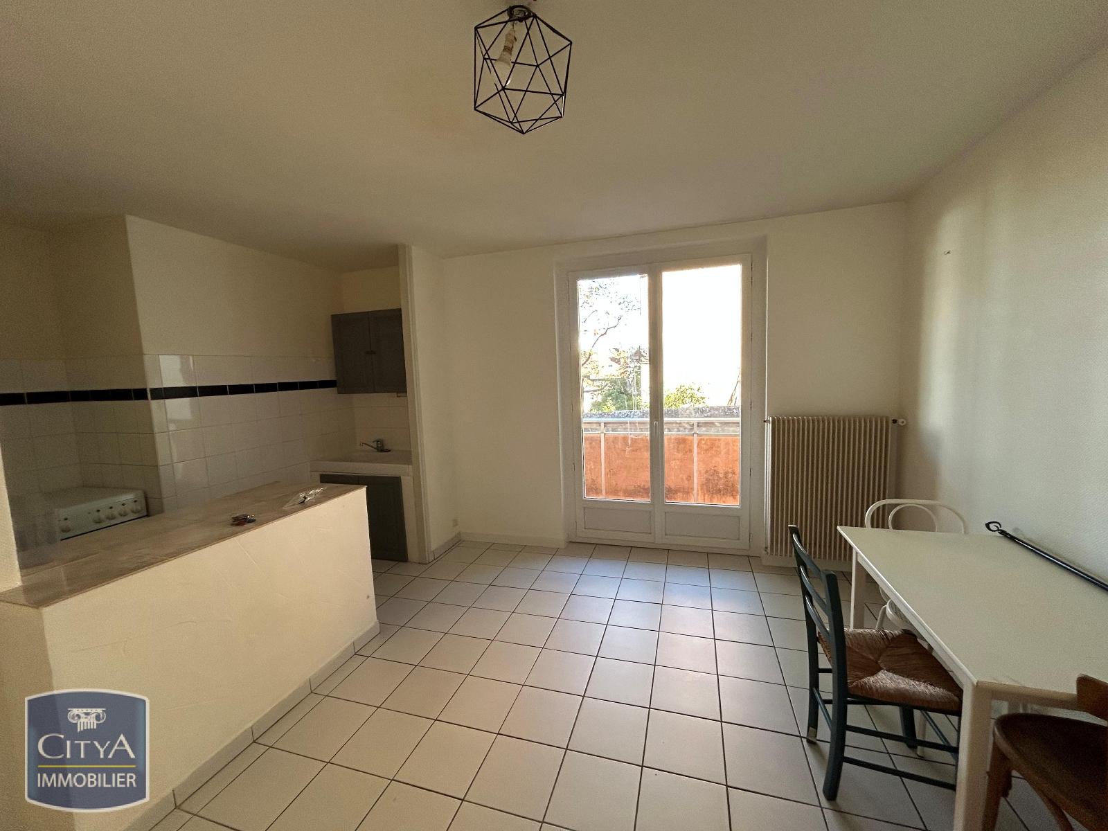 Appartement 1 pièce 29 m² · à Clermont Ferrand · 29 m² · 530 €/mois
