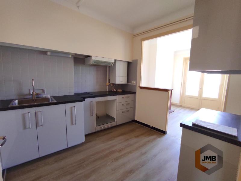 Appartement 3 pièces 70 m² · à Millau · 70 m² · 595 €/mois