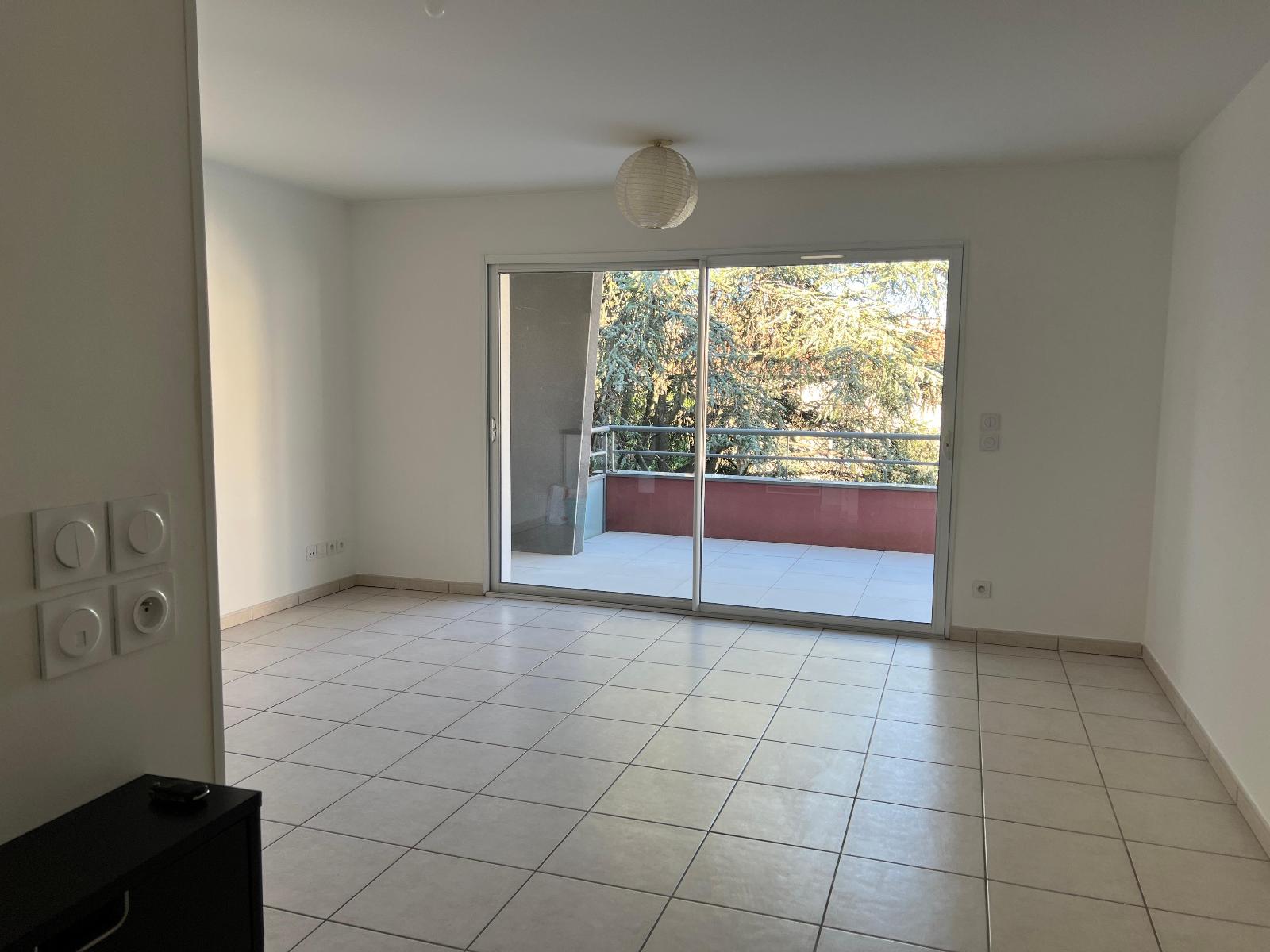 Appartement – VALENCE DROME AUVERGNE-RHÔNE-ALPES - Vue 2