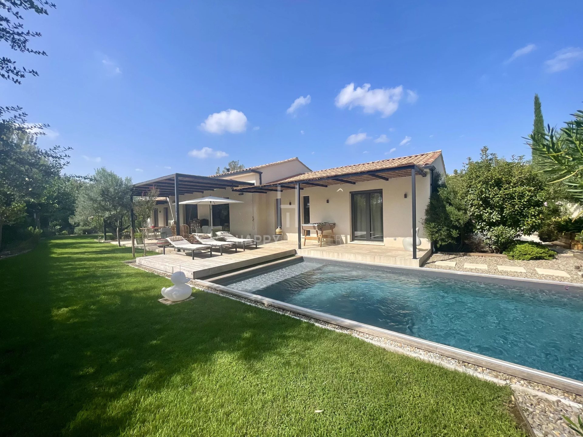 Maison 5 pièces 148 m² · à Paradou · 148 m² · 1 090 000 €