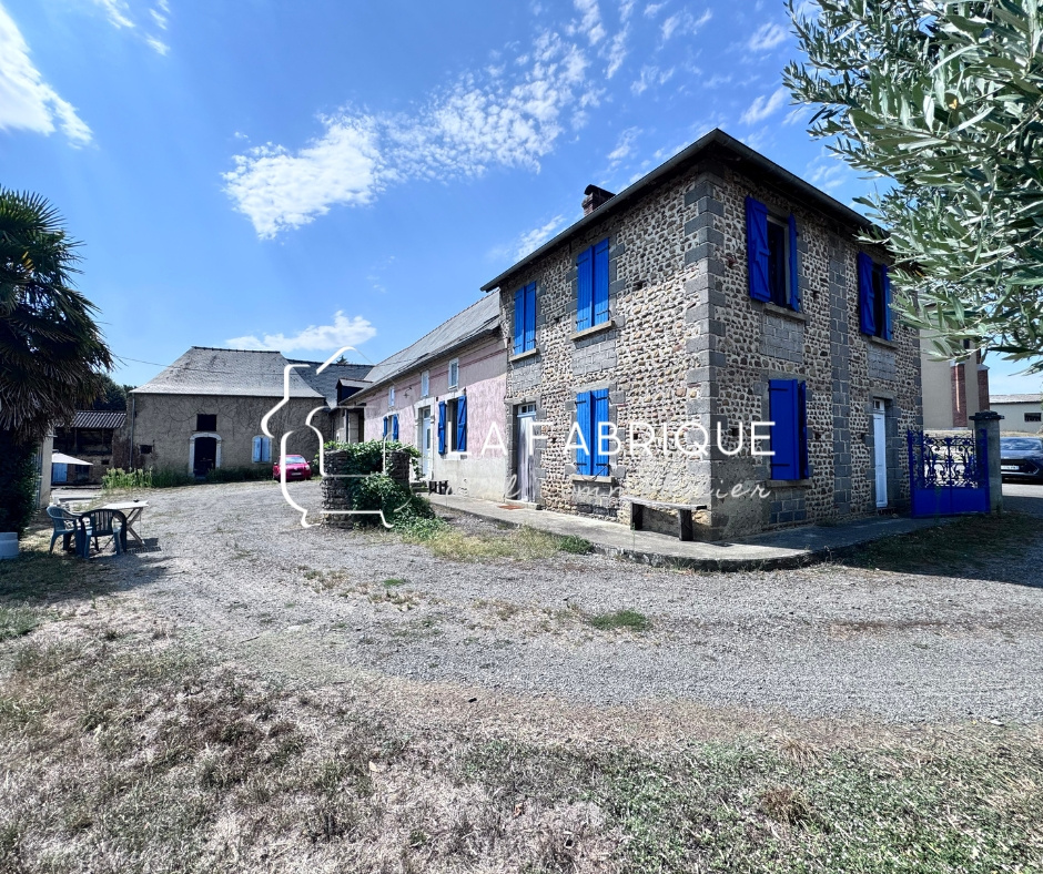 Maison 8 pièces 195 m² · à Ponson Dessus · 195 m² · 262 000 €