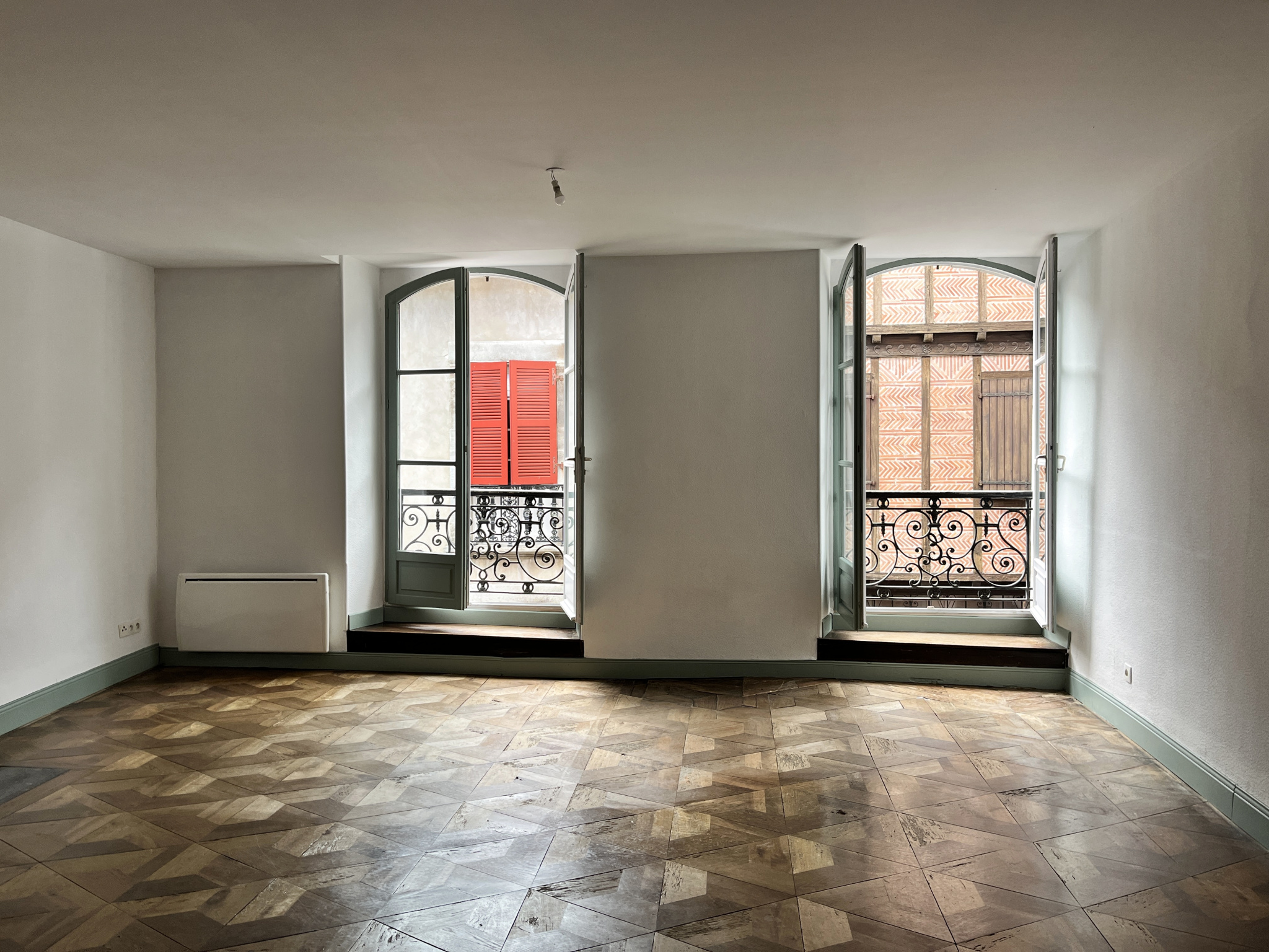 Appartement – ST JEAN PIED DE PORT PYRENEES-ATLANTIQUES NOUVELLE-AQUITAINE - Vue 4