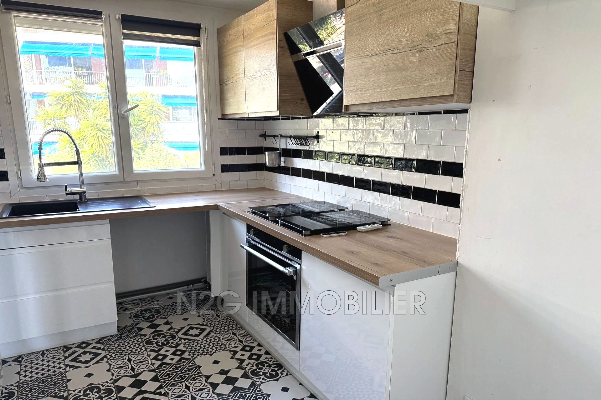 Appartement – CANNES ALPES-MARITIMES PROVENCE-ALPES-COTE-D-AZUR - Vue 4