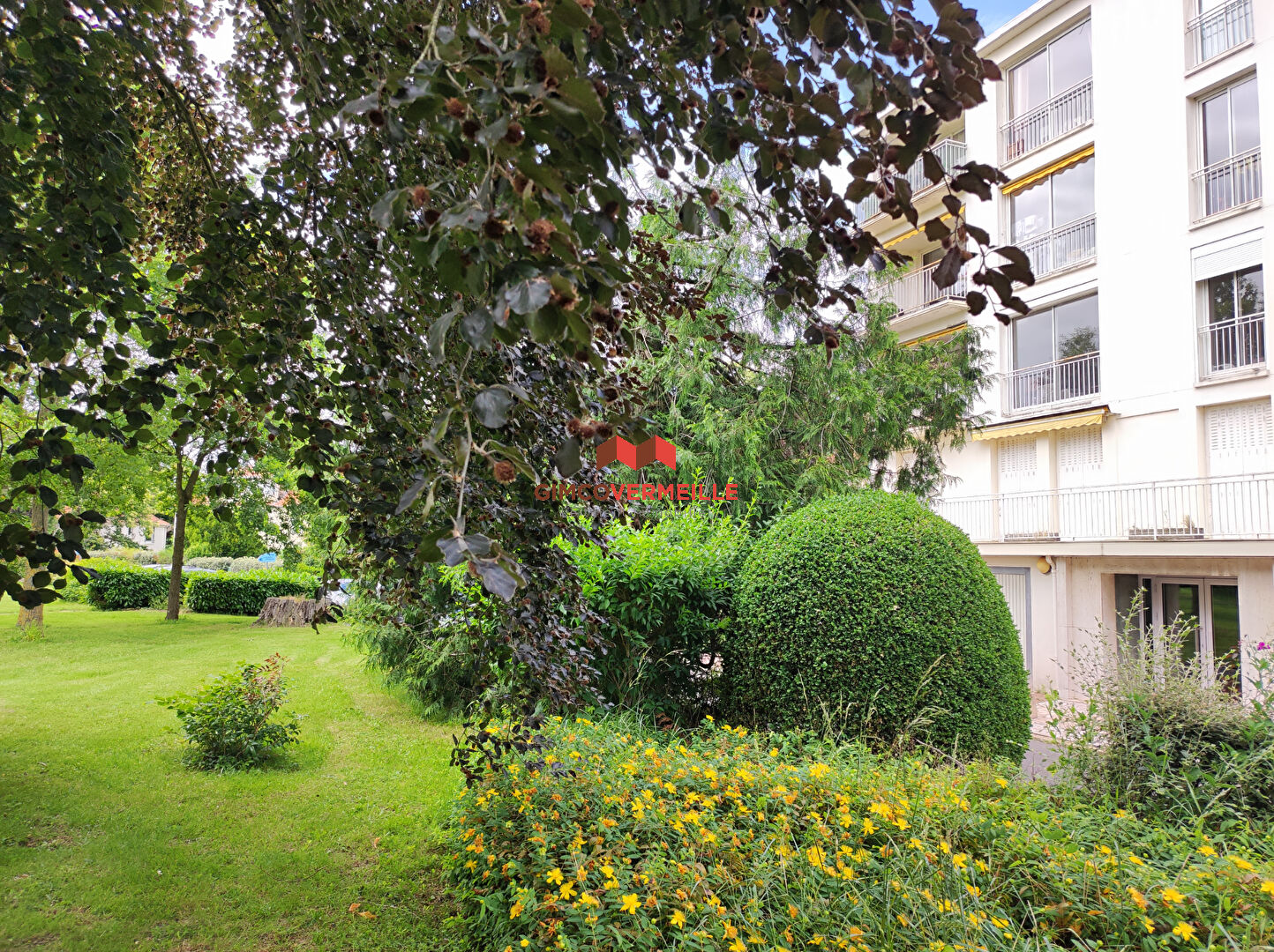 Appartement 3 pièces 78 m² · à La Celle St Cloud · 78 m² · 305 000 €