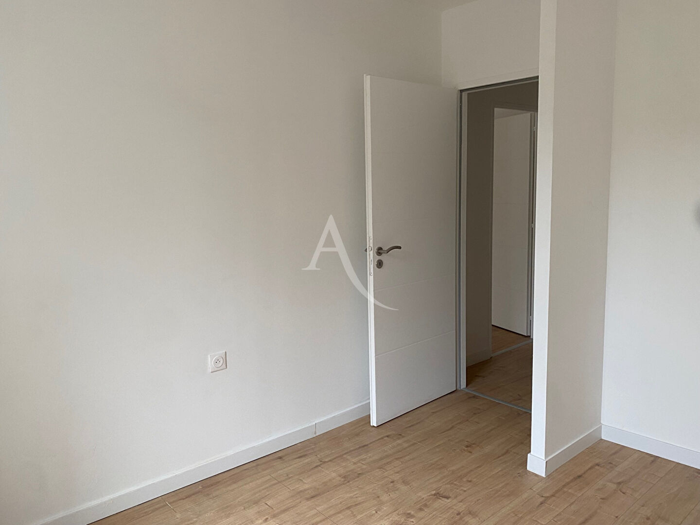 Appartement – BEDARIEUX HERAULT OCCITANIE - Plus