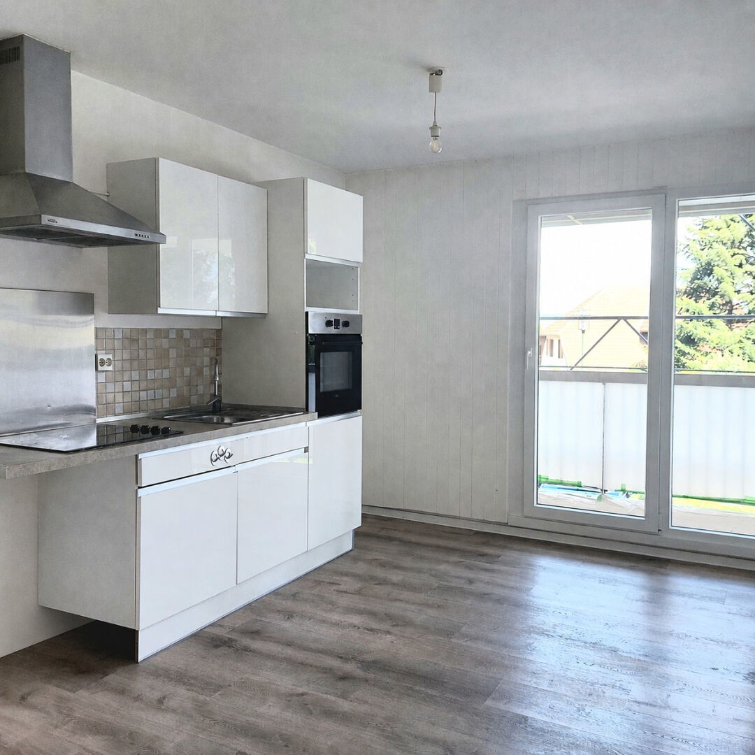 Appartement 4 pièces 81 m² · à Cran Gevrier · 81 m² · 370 000 €