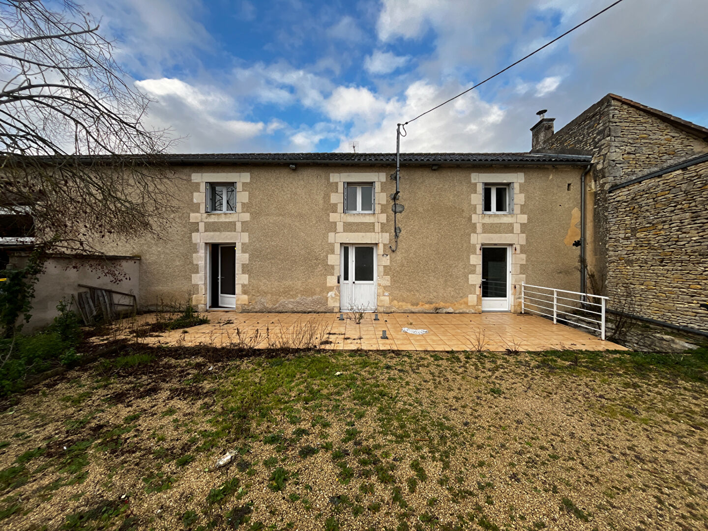 Maison 6 pièces 135 m² · à Cuhon · 135 m² · 119 000 €