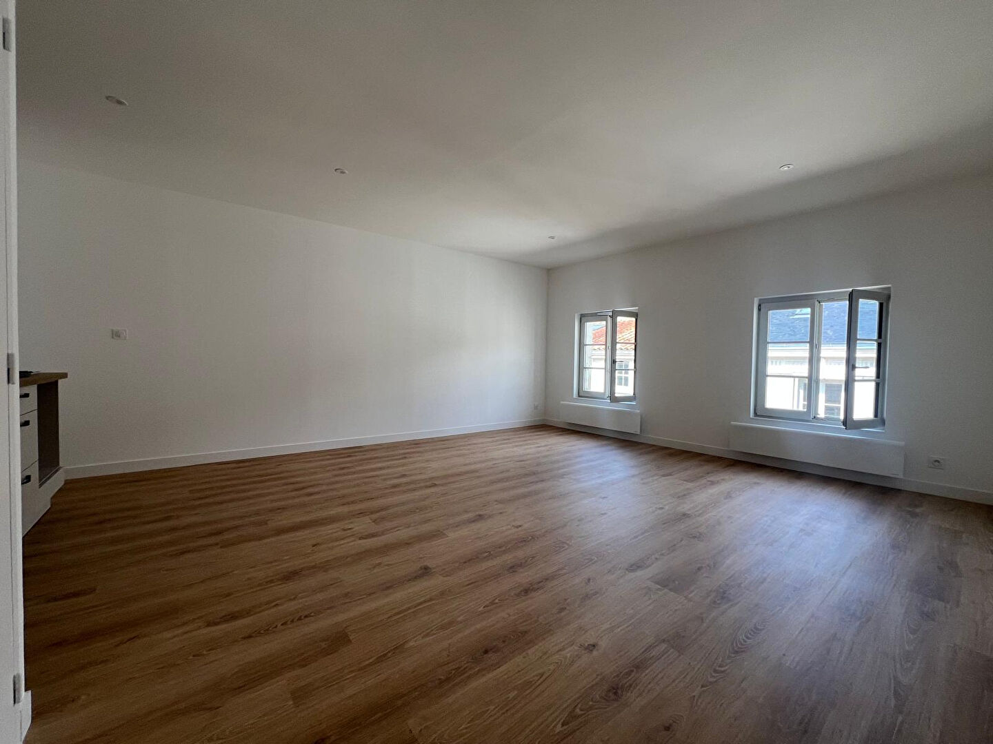 Appartement – NIORT DEUX-SEVRES NOUVELLE-AQUITAINE - Vue 3