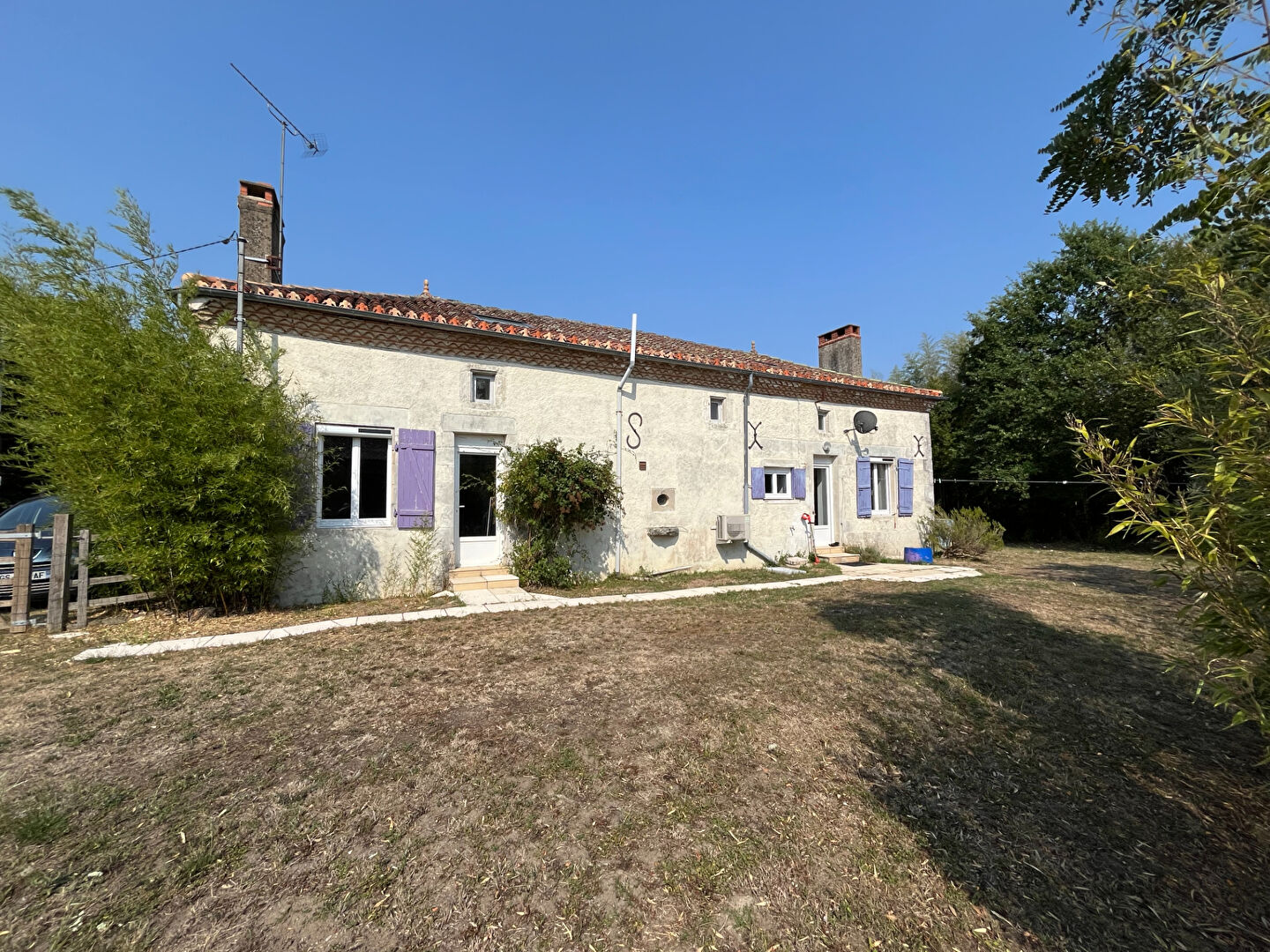 Maison 4 pièces 115 m² · à Adriers · 115 m² · 122 000 €