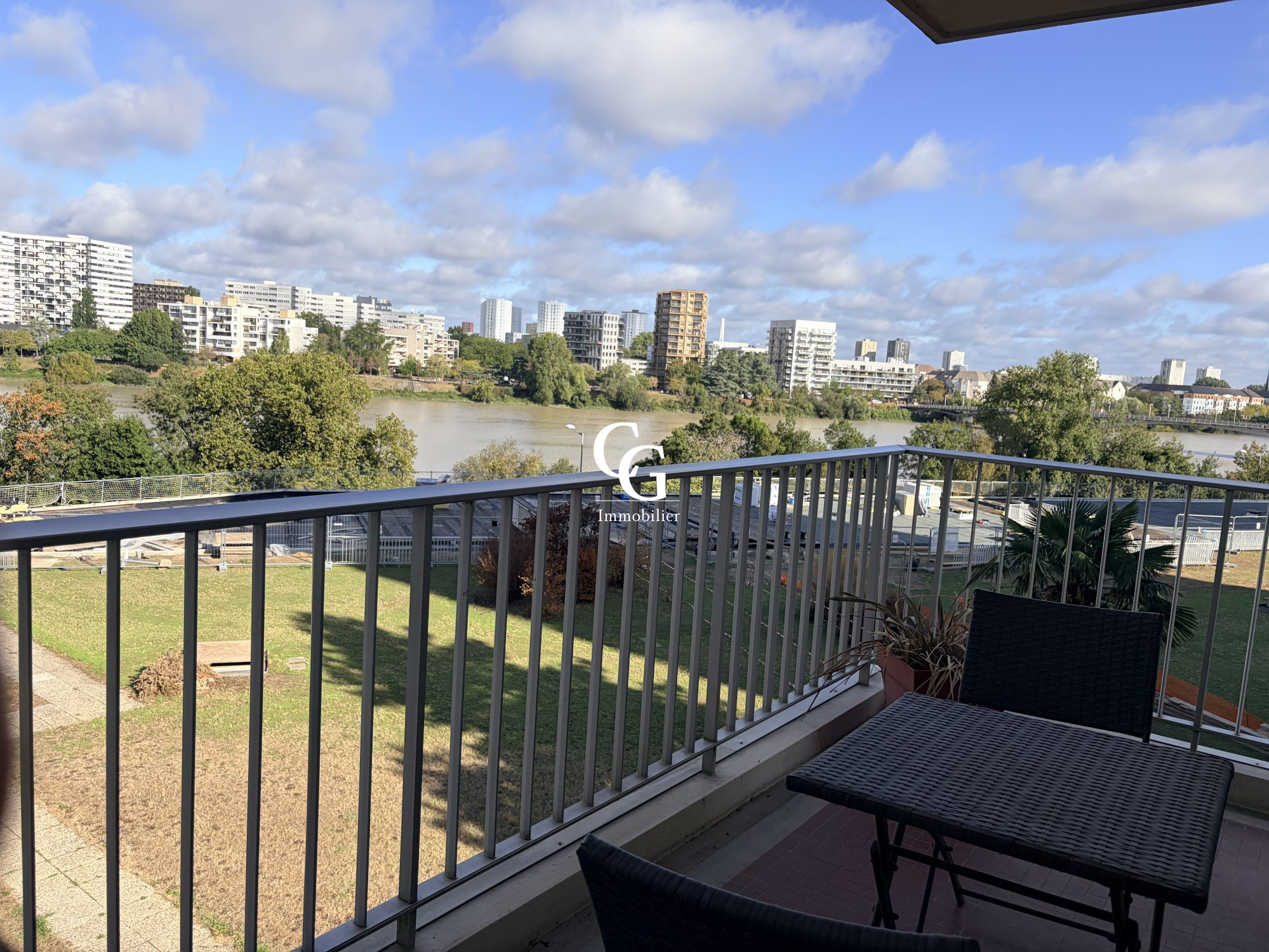 Appartement 5 pièces 117 m² · à Saint-Sébastien-sur-Loire · 117 m² · 358 800 €