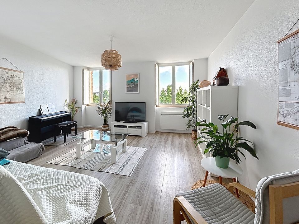 Appartement 2 pièces 48 m² · à Gaillac · 48 m² · 490 €/mois