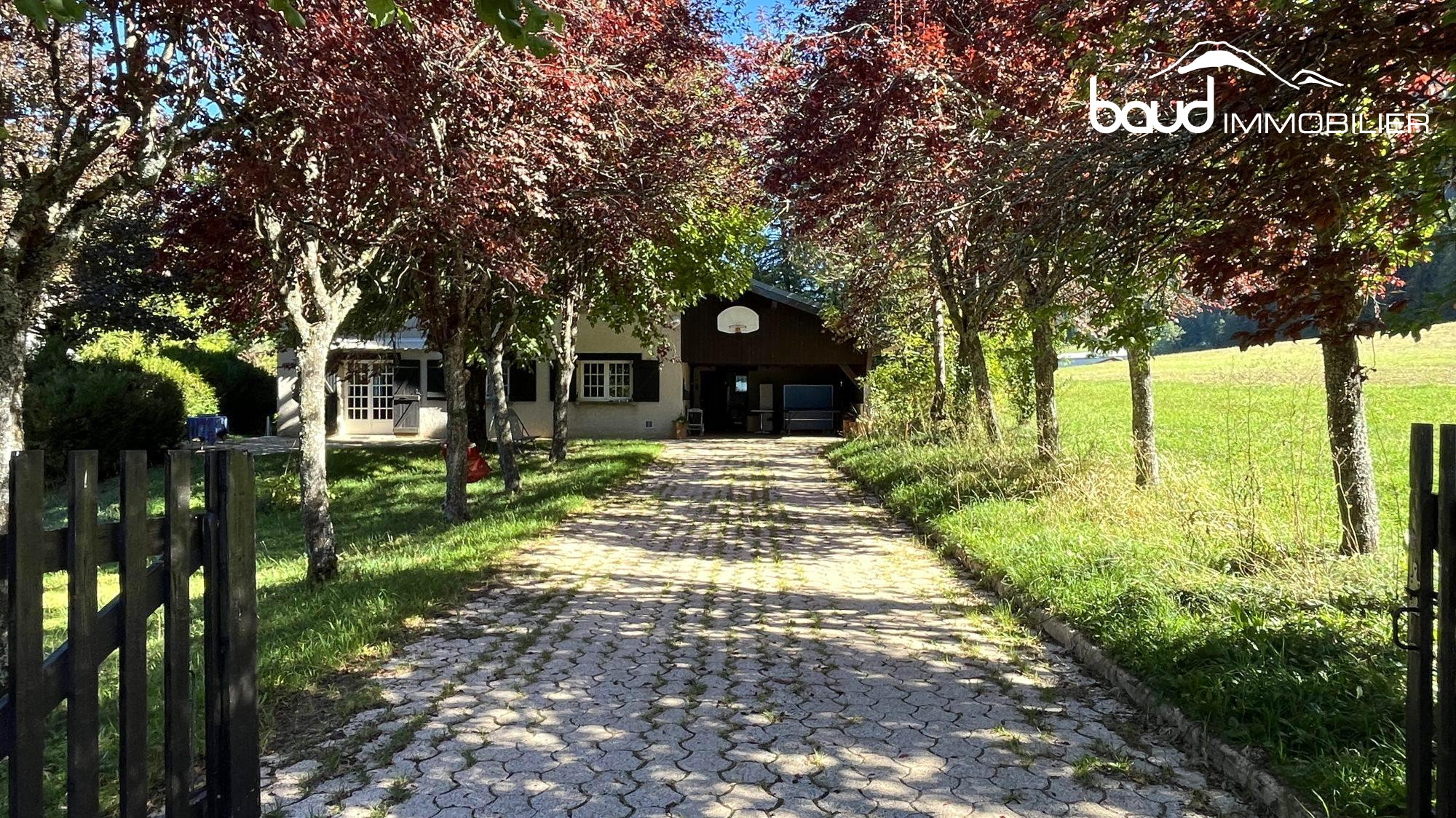 Maison 7 pièces 163 m² · à Autrans · 163 m² · 450 000 €