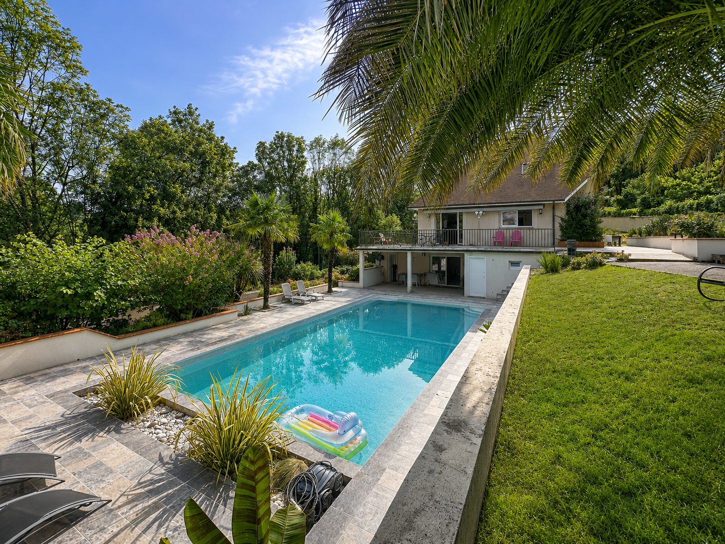 Maison 7 pièces 180 m² · à Gan · 180 m² · 690 000 €