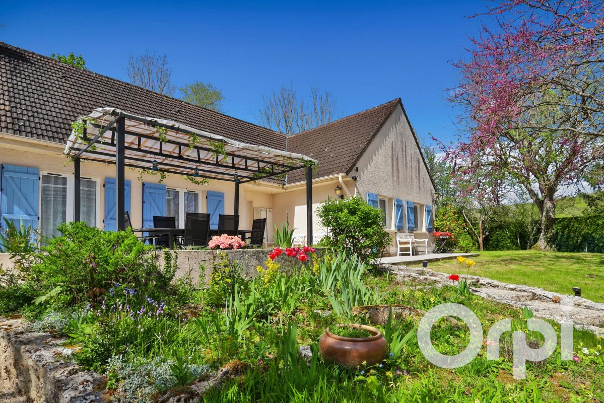 Maison 8 pièces 159 m² · à Vexin-sur-Epte · 159 m² · 329 500 €
