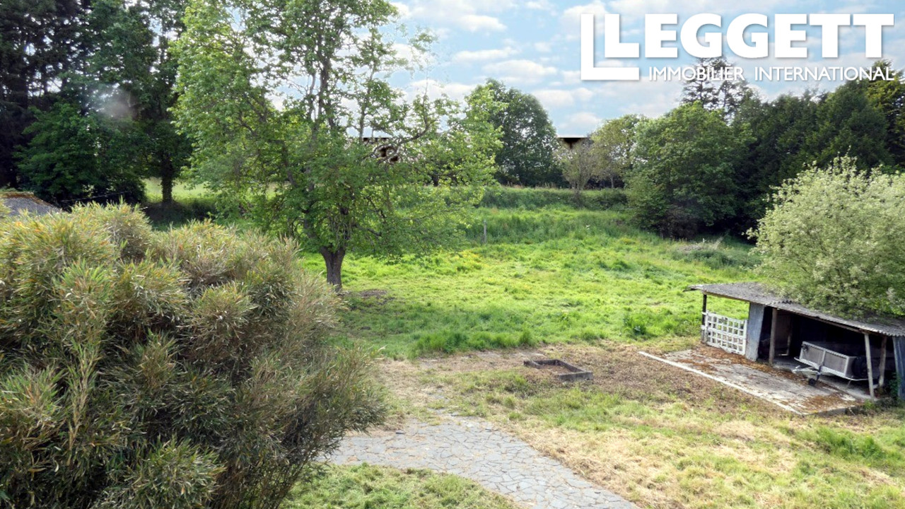 Maison 8 pièces 146 m² · à Lanloup · 146 m² · 325 500 €