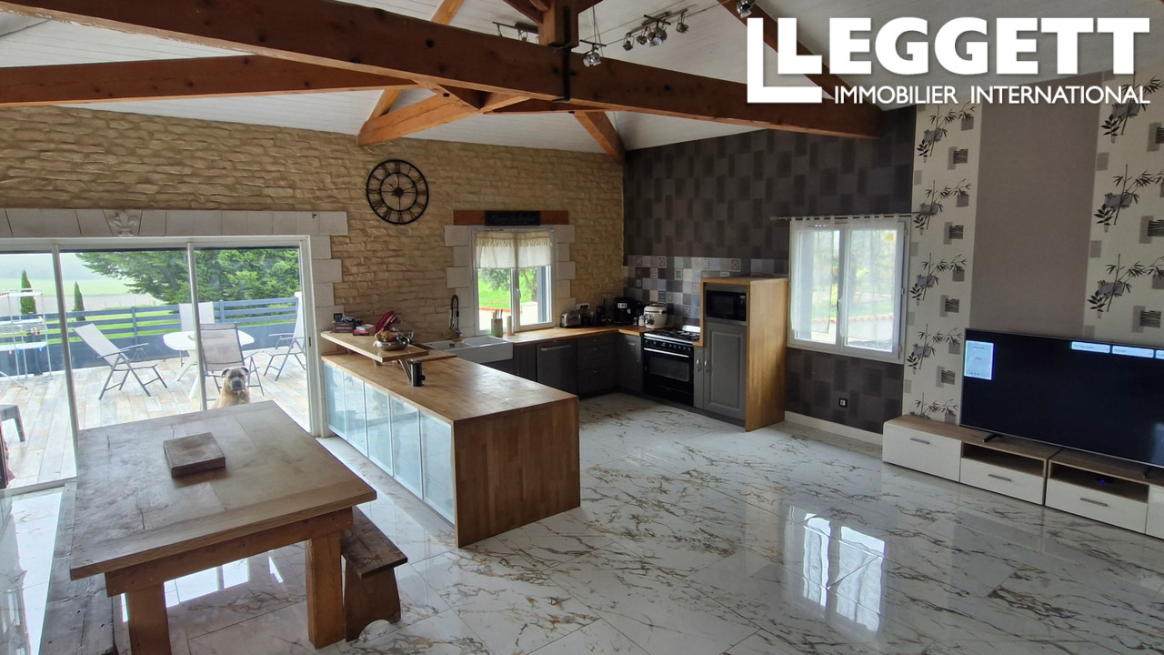 Maison 5 pièces 147 m² · à Val des Vignes · 147 m² · 275 600 €