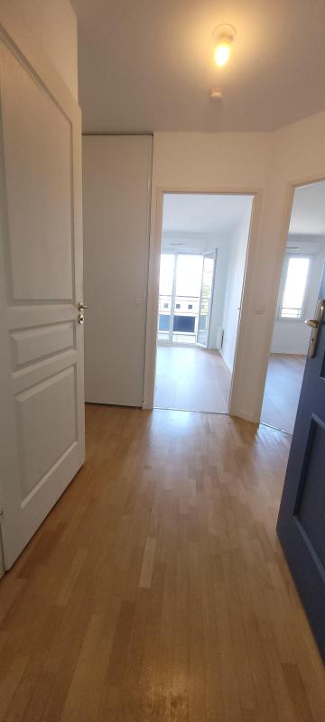 Appartement – LE PLESSIS ROBINSON HAUTS-DE-SEINE ILE-DE-FRANCE - Vue 4