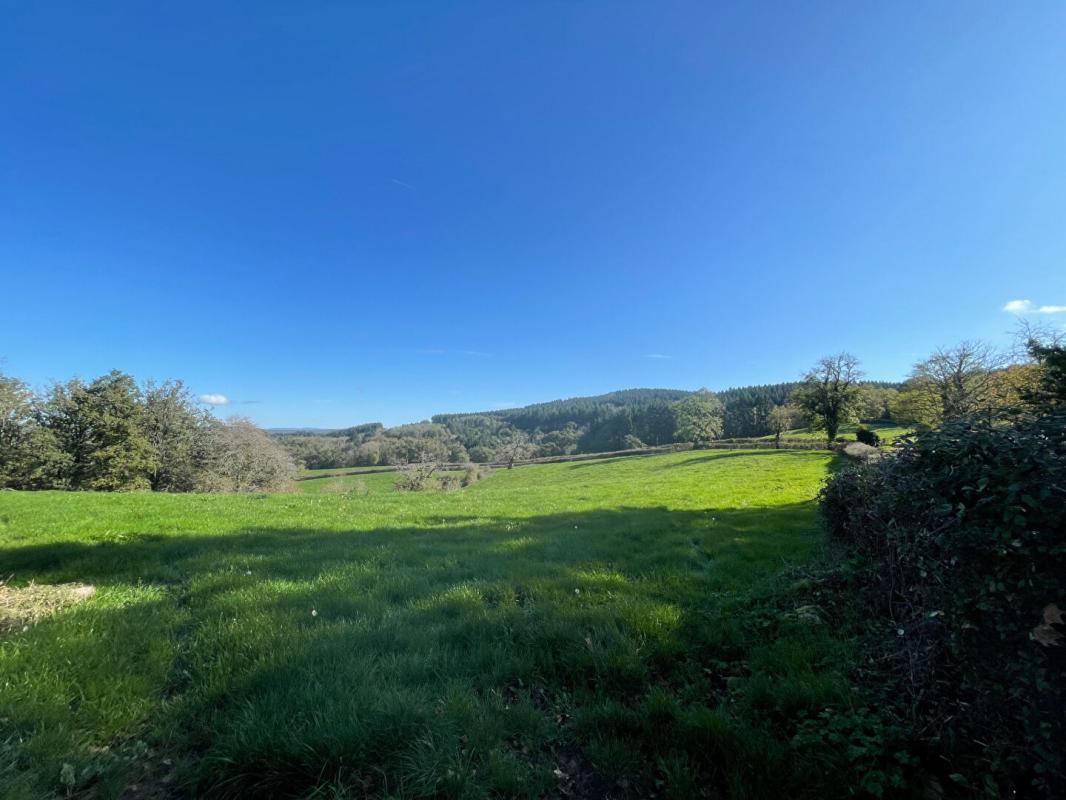 Maison 6 pièces 157 m² · à St Martin de Salencey · 157 m² · 639 000 €