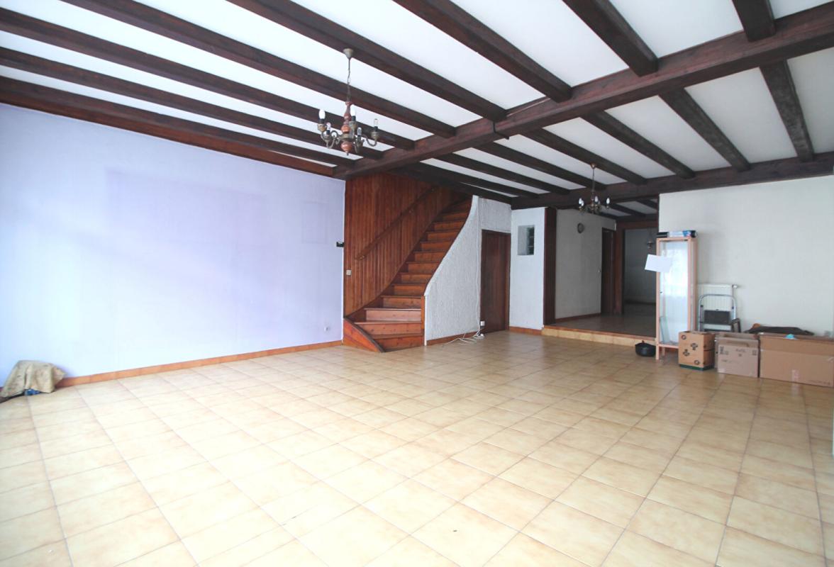 Maison 6 pièces 147 m² · à Harnes · 147 m² · 125 000 €