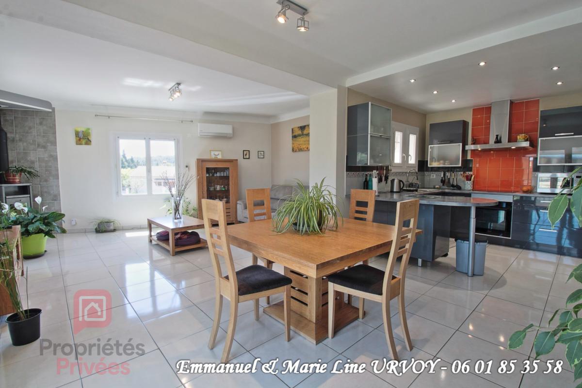 Appartement 5 pièces 115 m² · à Noves · 115 m² · 243 000 €