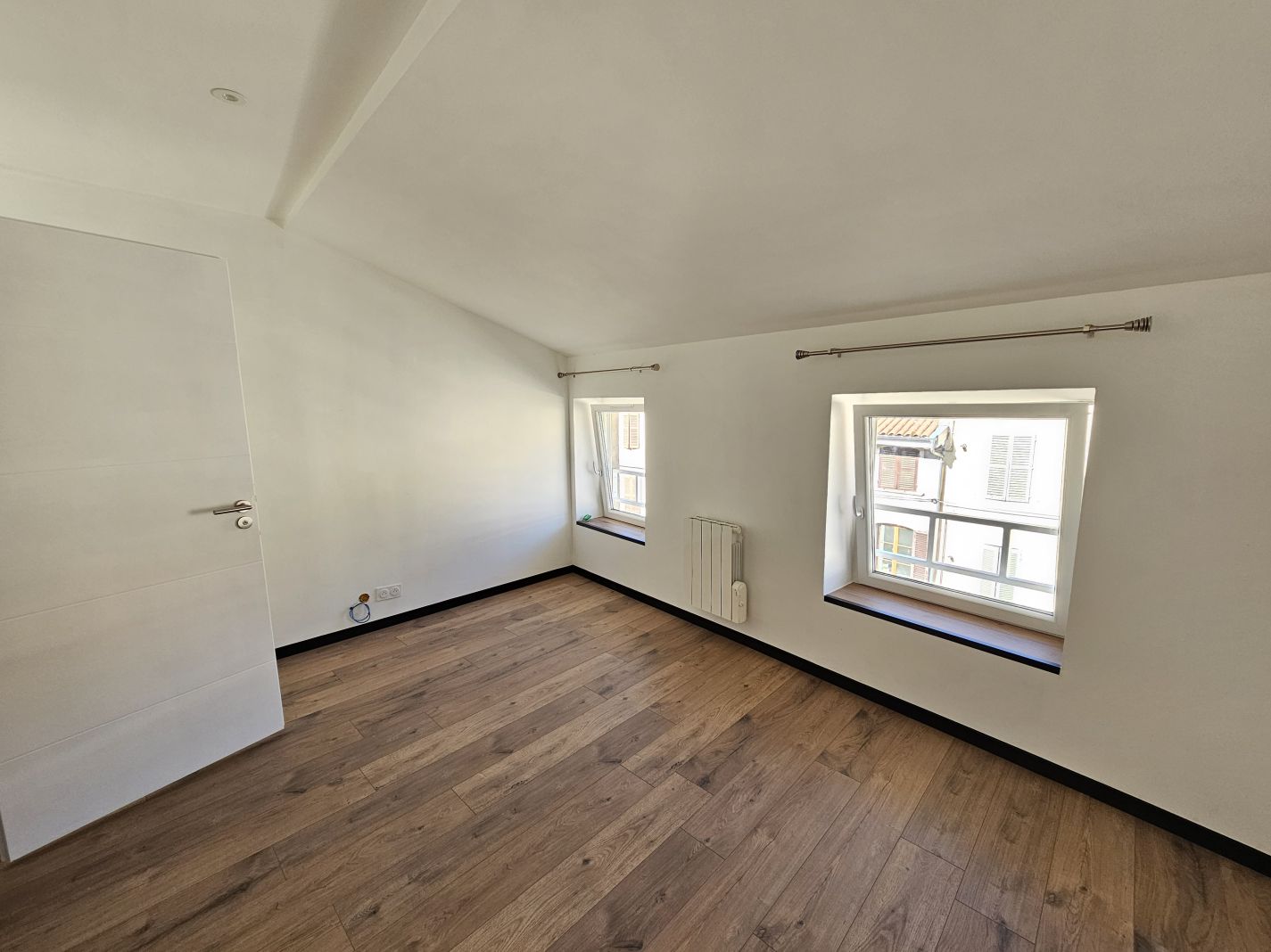 Appartement – PONT DE VAUX AIN AUVERGNE-RHÔNE-ALPES - Vue 3