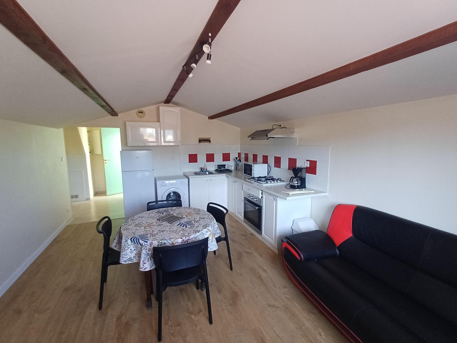 Appartement 2 pièces 35 m² · à Millau · 35 m² · 535 €/mois