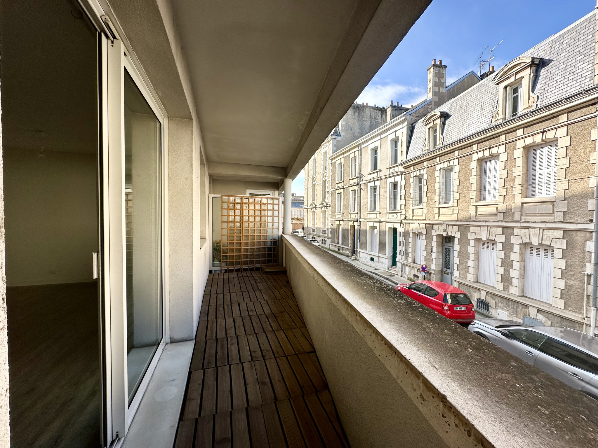 Appartement 4 pièces 106 m² · à Poitiers · 106 m² · 920 €/mois