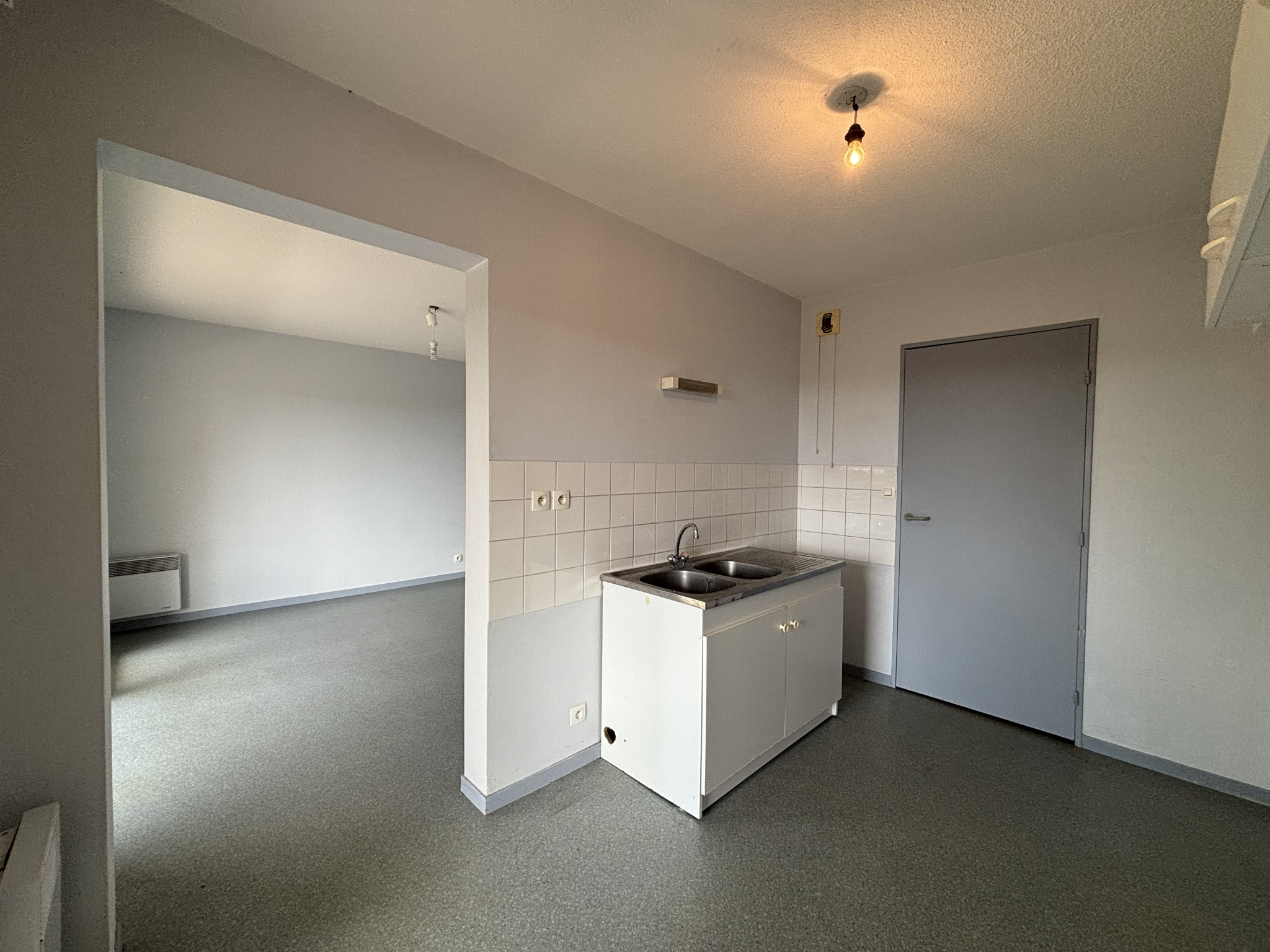 Appartement – Saint-Benoît, Vienne - Vue 3