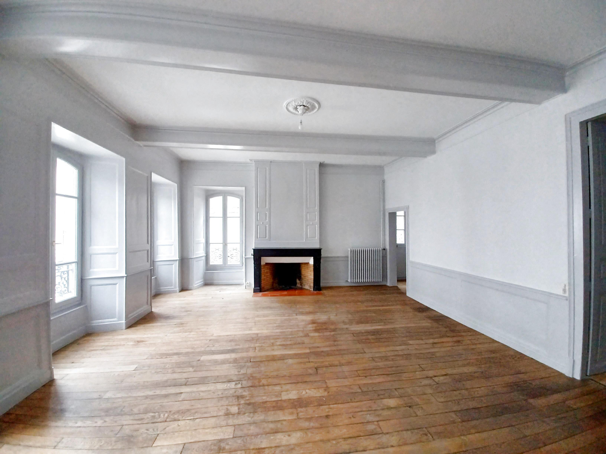 Appartement 5 pièces 139 m² · à Aurillac · 139 m² · 815 €/mois