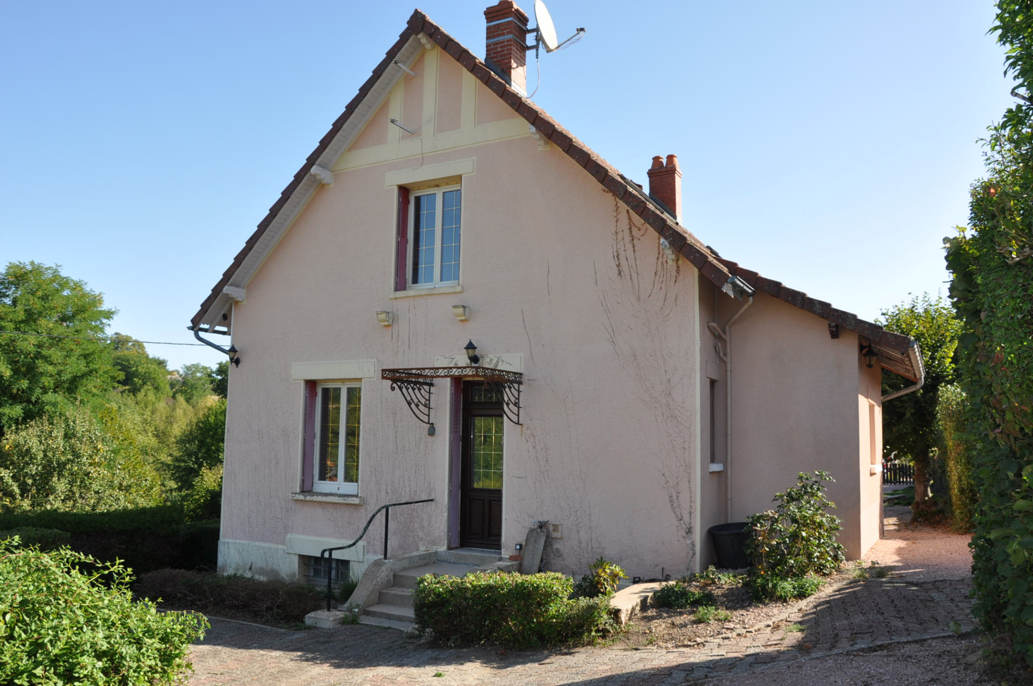 Maison 4 pièces 106 m² · à Bert · 106 m² · 130 000 €