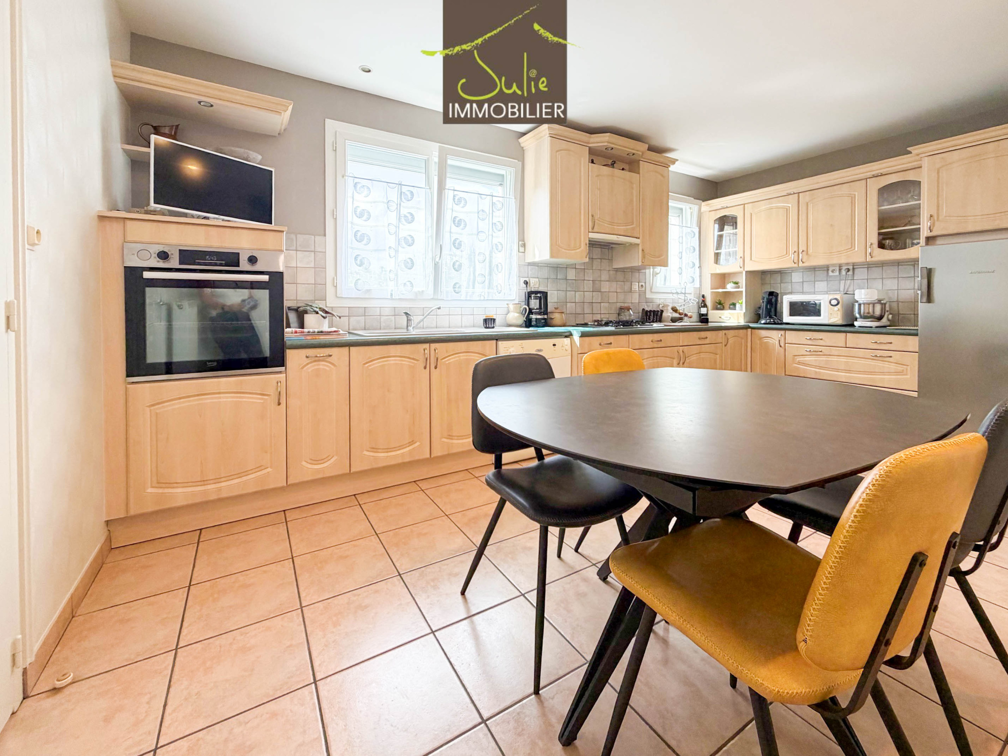 Maison – COURLAY DEUX-SEVRES NOUVELLE-AQUITAINE - Vue 2